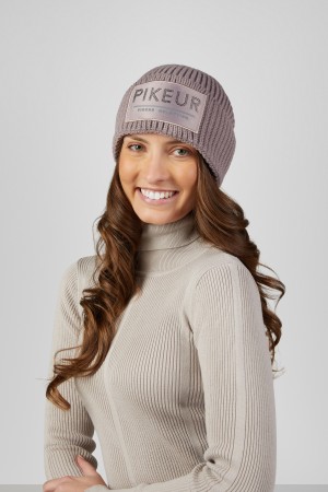 Bonnet Selection 26