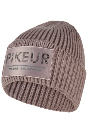 Bonnet Selection 26